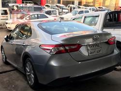 تۆیۆتا کامری